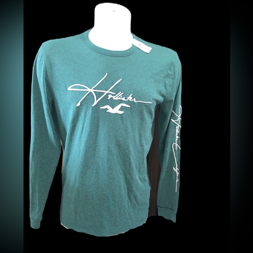 NWT Hollister Green Long Sleeved Men’s Shirt Size Medium